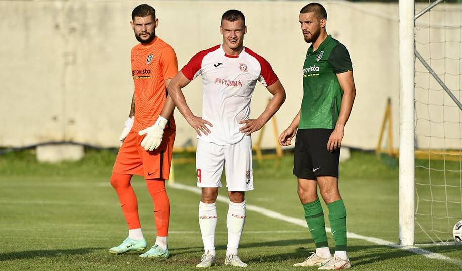 Официально. «Кривбасс» арендовал форварда «Днепра-1»
