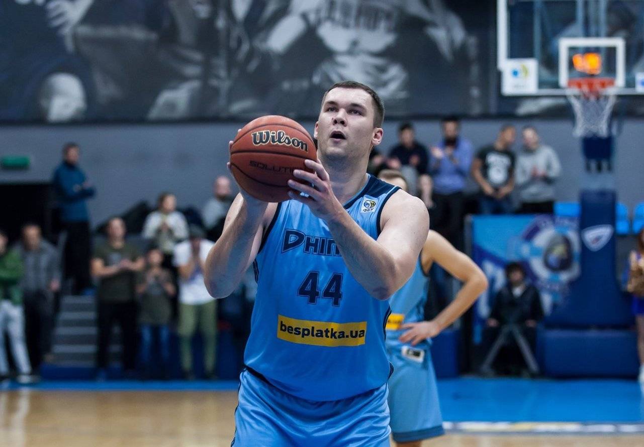 З НБА і України до Ірану. Фесенко знайшов нову команду