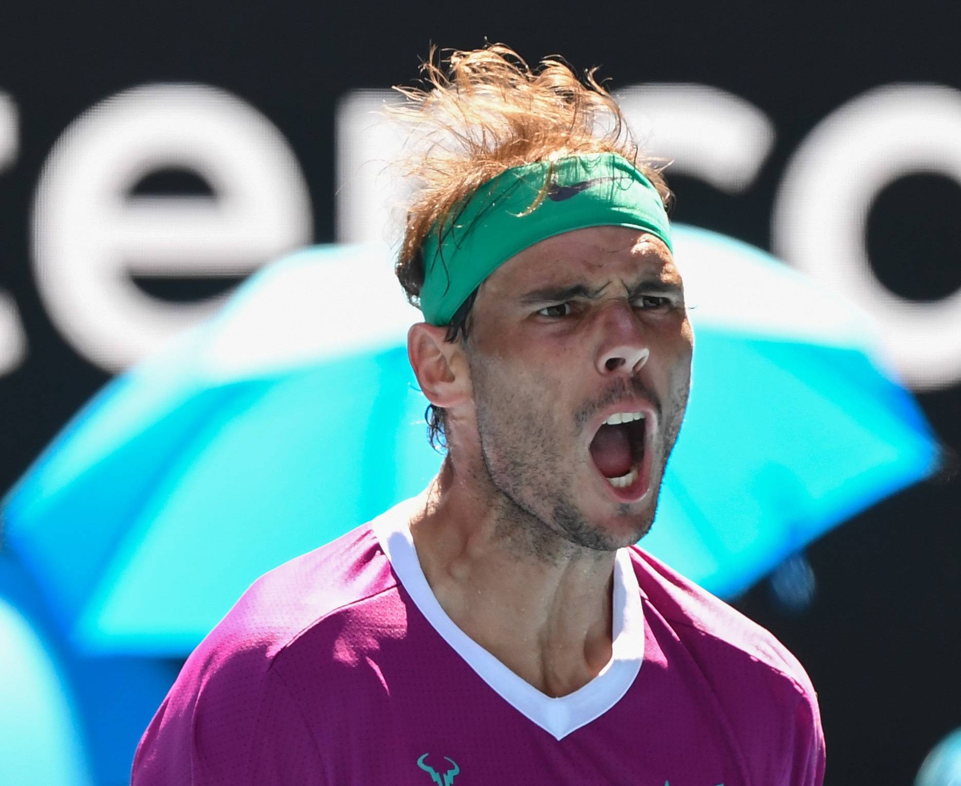 Надаль с невероятно затяжным первым сетом вышел во вторую неделю Australian Open