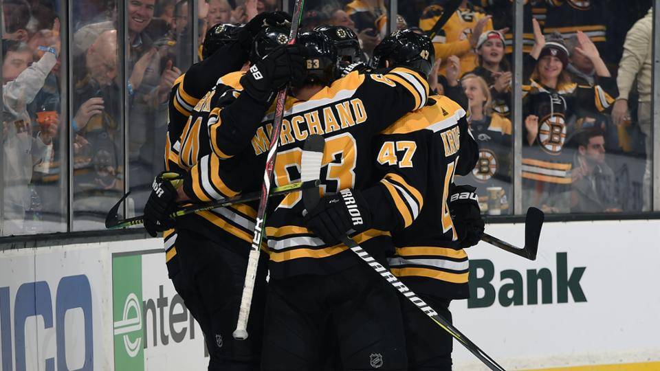 «Бостон» прервал десятиматчевую серию побед «Тампы»