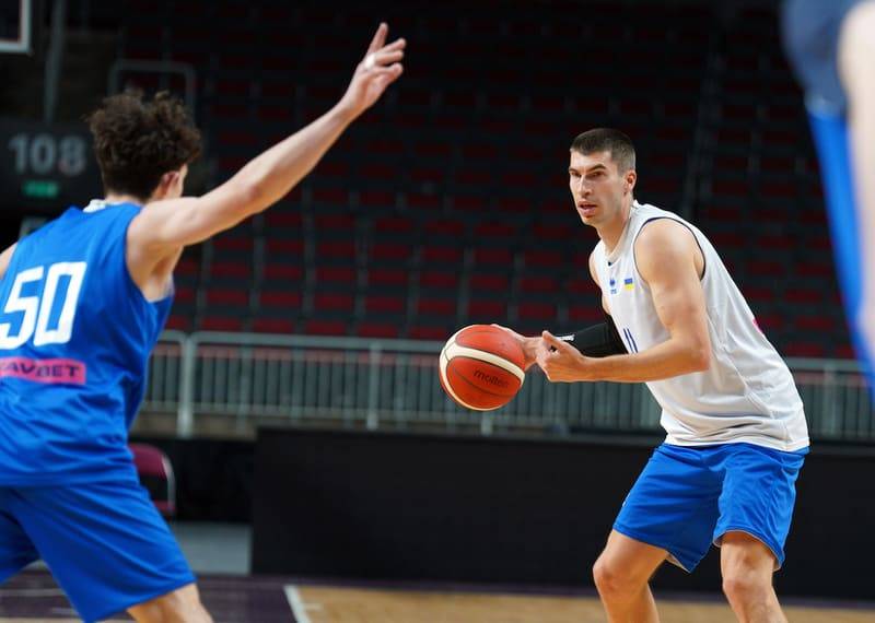Липовий назвав головний фактор для перемоги у матчах з Ізраїлем