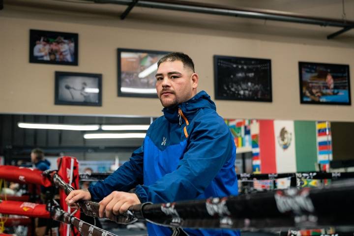 Руис: «Сотрудничество с Top Rank было для меня адом»