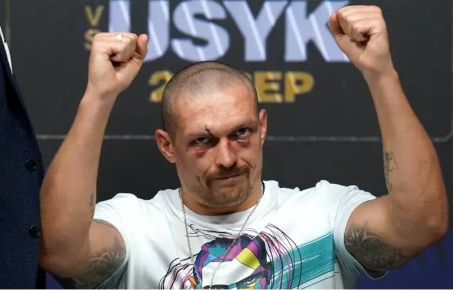 Промоутер Ф’юрі пророкує Усику поразку нокаутом у наступному поєдинку