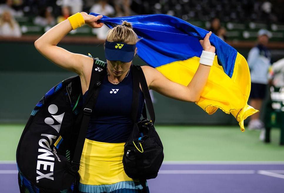 Ястремська через півроку повернулася в Україну