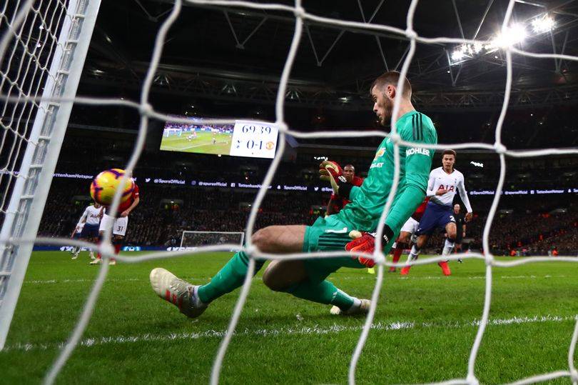 Де Хеа в «Манчестер Юнайтед» кланяются как к королю