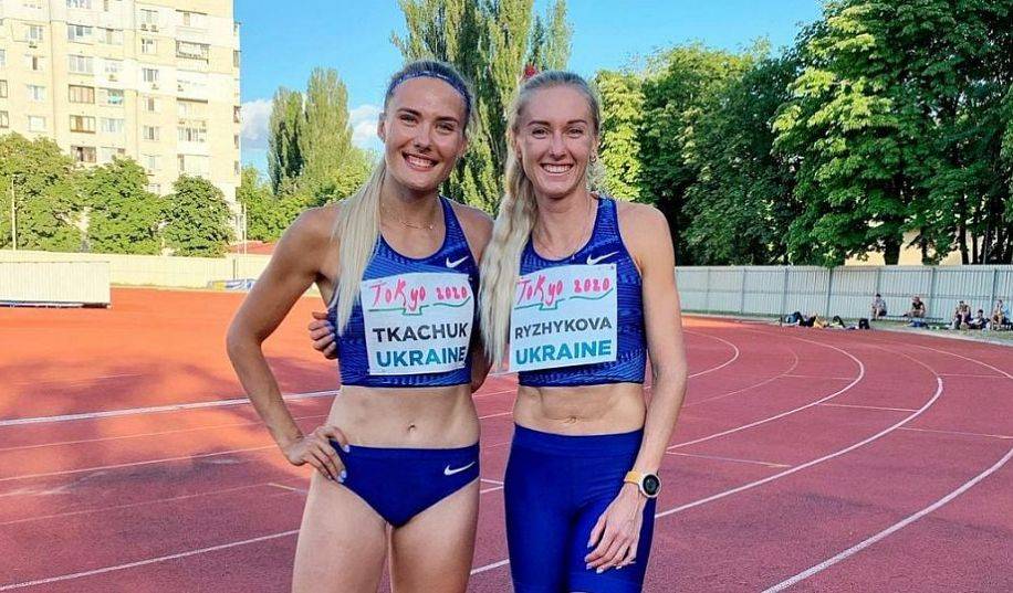 Рижикова і Ткачук кваліфікувалися в півфінал чемпіонату світу