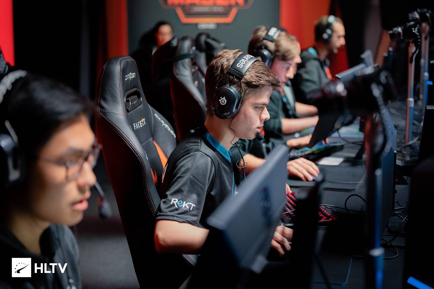 CS:GO. Rogue выступят на StarSeries i‑League Season 7