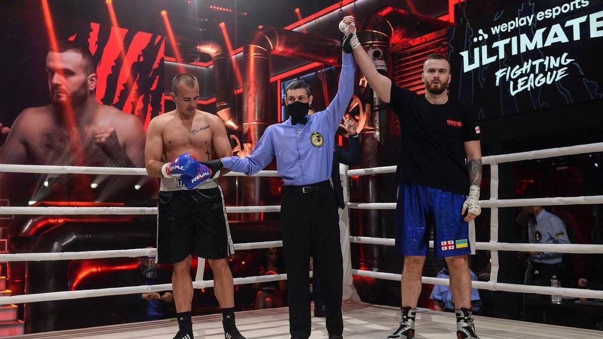 Український надважковаговик провів другий бій в профі і змусив суперника відмовитися продовжувати бій