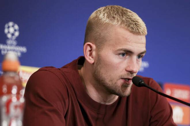 Де Лигт: «Предстоит сложная игра на стадионе, где все очень сильно поддерживают Галатасарай»