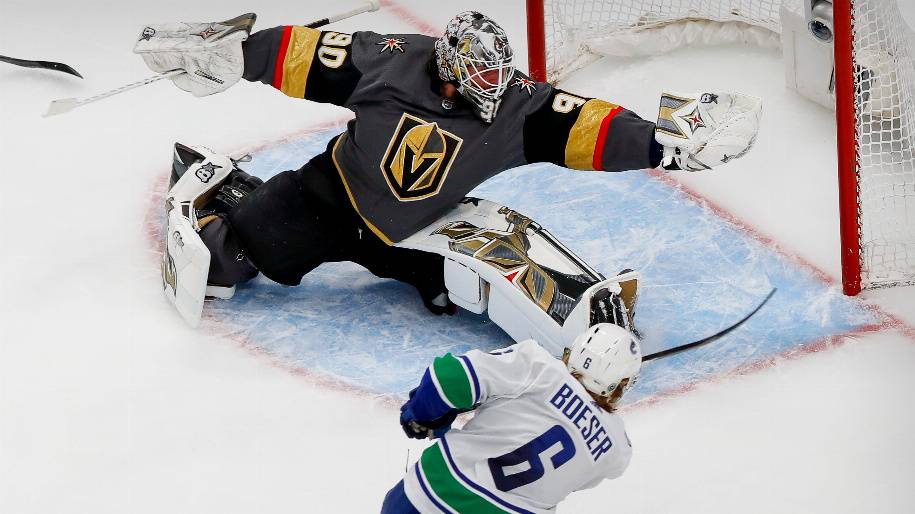 В 2020-м был самый уникальный плей-офф в истории НХЛ. Вспомним его лучшие моменты