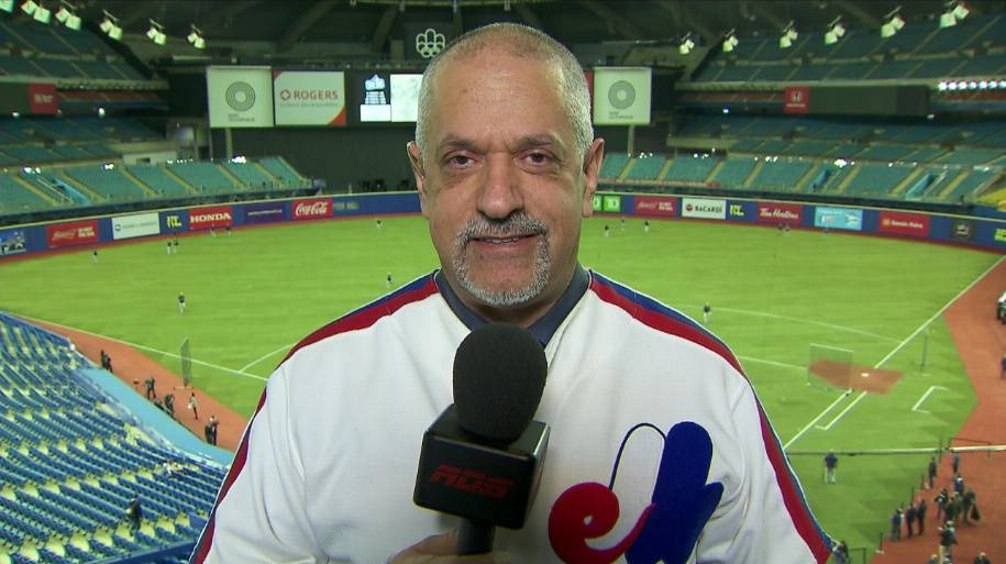 Катмен Ломаченко раскритиковал болельщиков за отношение к Василию после боя с Лопесом