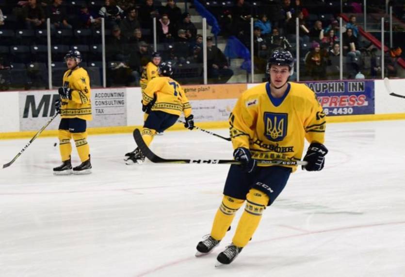 Канадские хоккеисты провели день украинской культуры выйдя на матч в форме с сине-желтой символикой