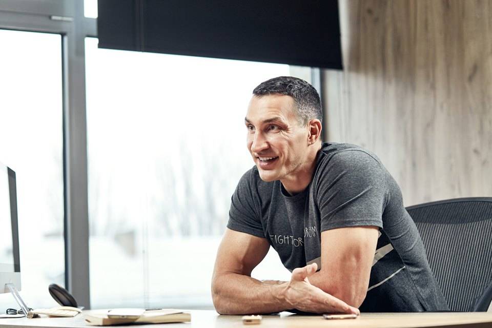Кличко сыграет в гольф с одним из лучших игроков в истории
