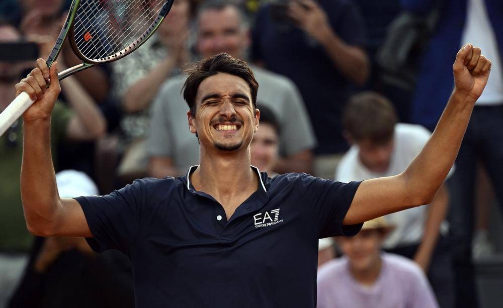 Roland Garros – турнір мрії. Неймовірний Сонего за майже 4 години відправив додому росіянина рубльова