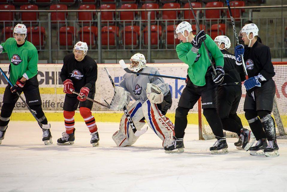 «Донбасс» потренировался в Кракове перед полуфиналом Континентального кубка