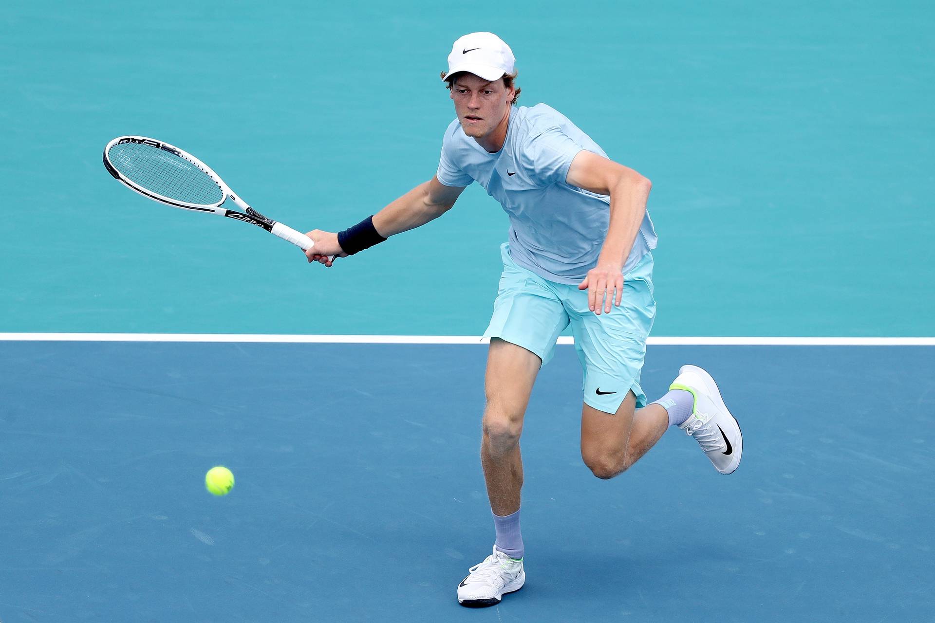 Лучшие удары теннисистов на Masters в Майами. Видео