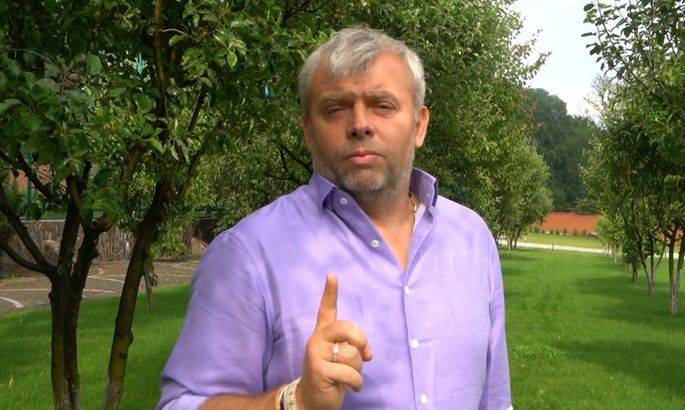 Президент «Руха»: «Наші розмови з Павелком цікавіші за розмови Суркіса і Коломойського»