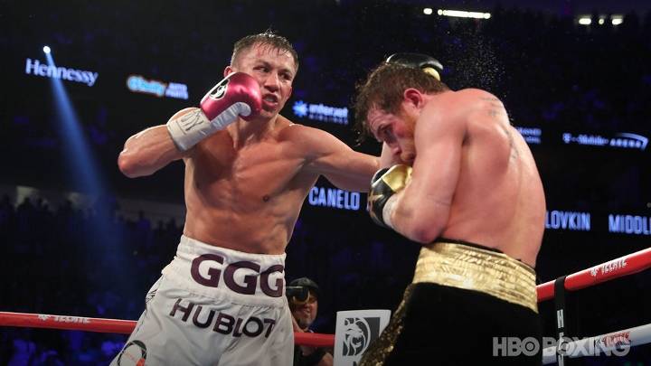 Бредлі: «Головкін може дати Альваресу хороший бій, але GGG стає гірше»