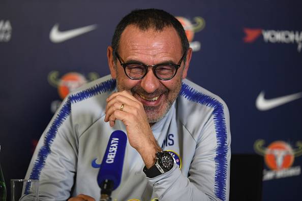 Сарри заявил, что «Челси» не способен бороться за титул АПЛ