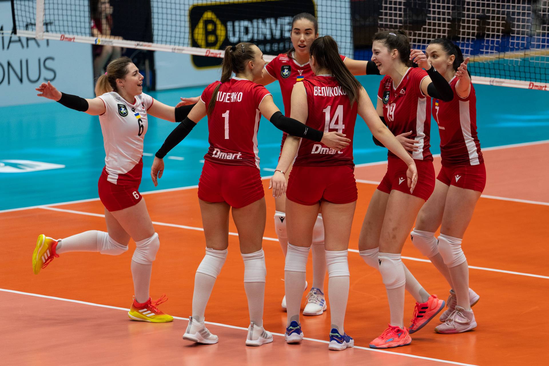 «Прометей» обіграв «Аланту» у першому матчі півфіналу чемпіонату України