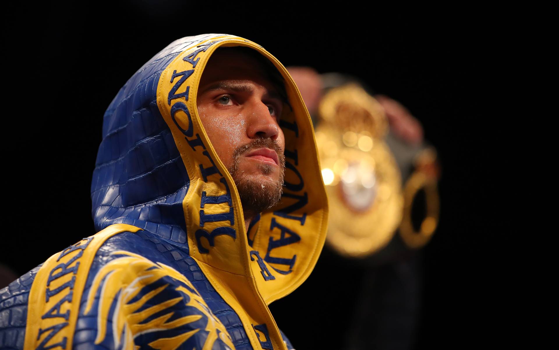 Ломаченко знаходиться за крок від поєдинку з Комі в Madison Square Garden. Відома дата бою