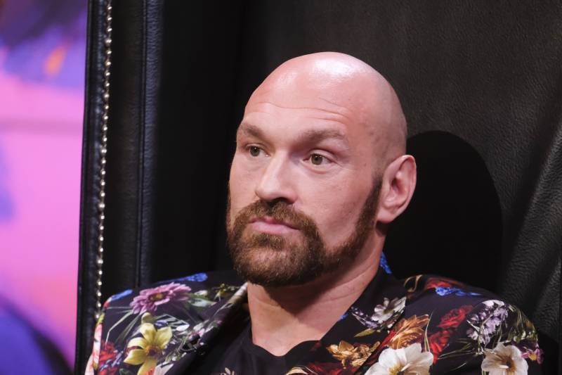 «Сидел и думал, кому бы морду набить». Фьюри бросил вызов чемпиону WWE