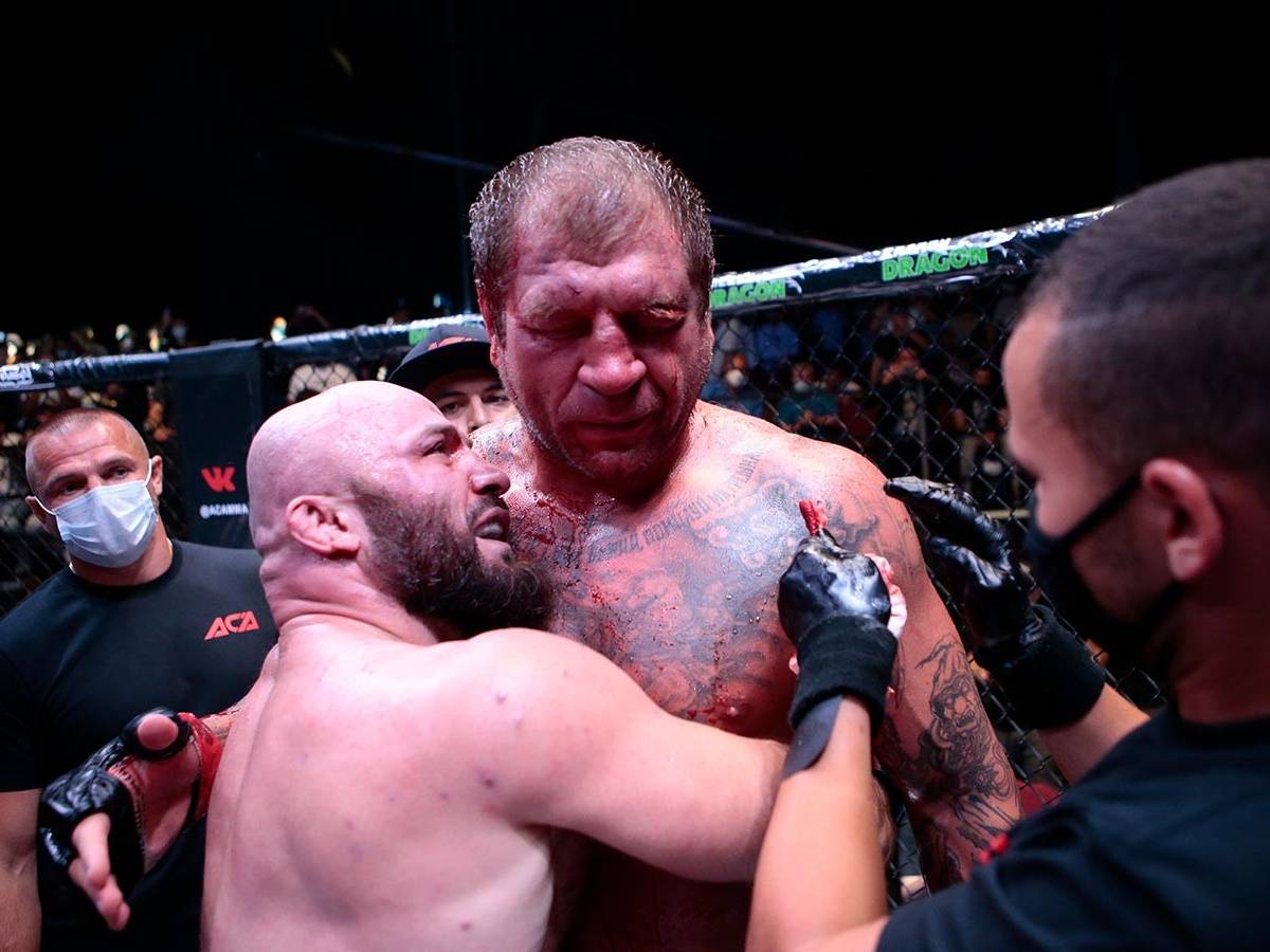 У Исмаилова назвали Емельяненко условия для реванша