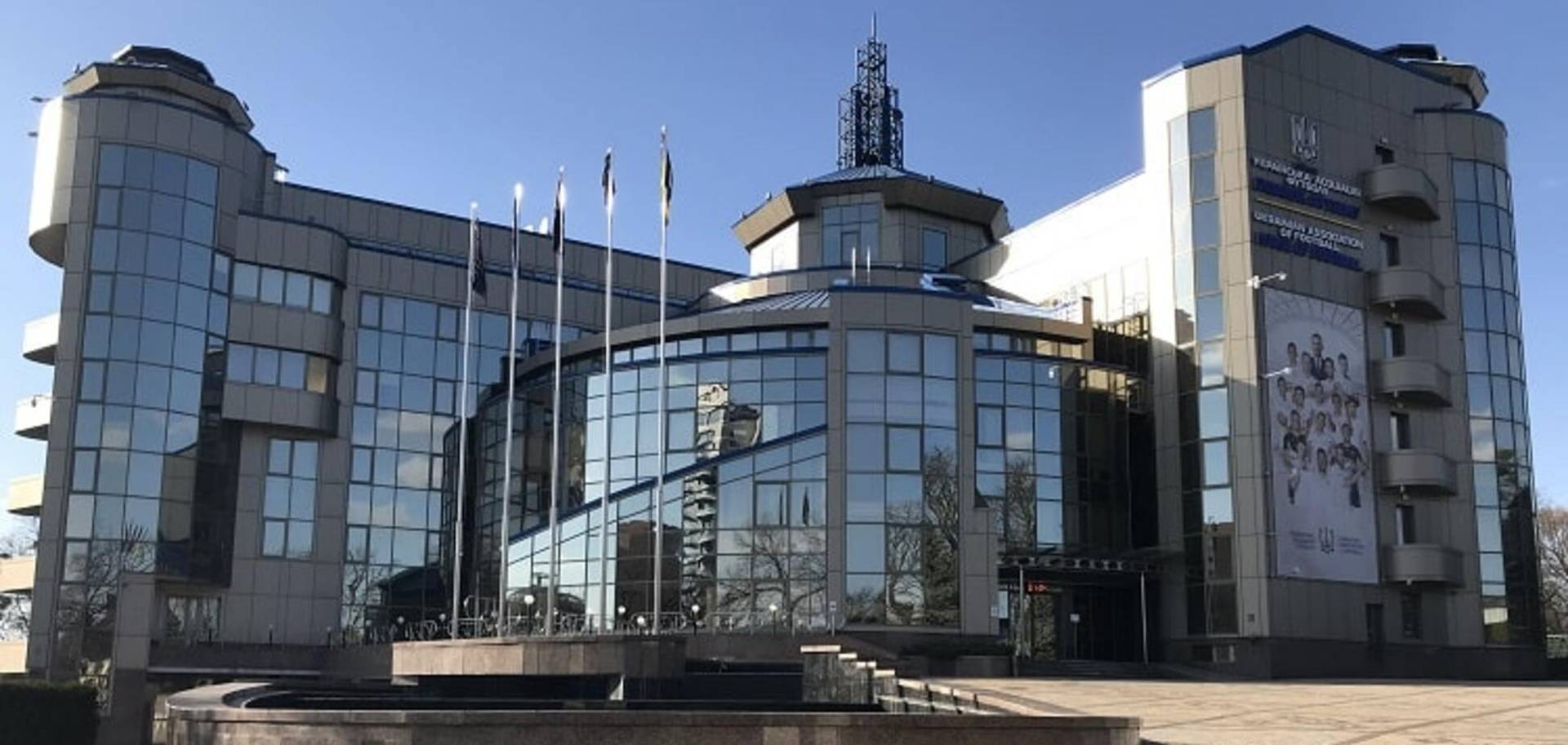 УПЛ і ПФЛ затвердили дати стикових матчів