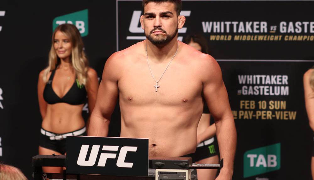 Гастелум: «Адесанья самый жесткий панчер из моих соперников»