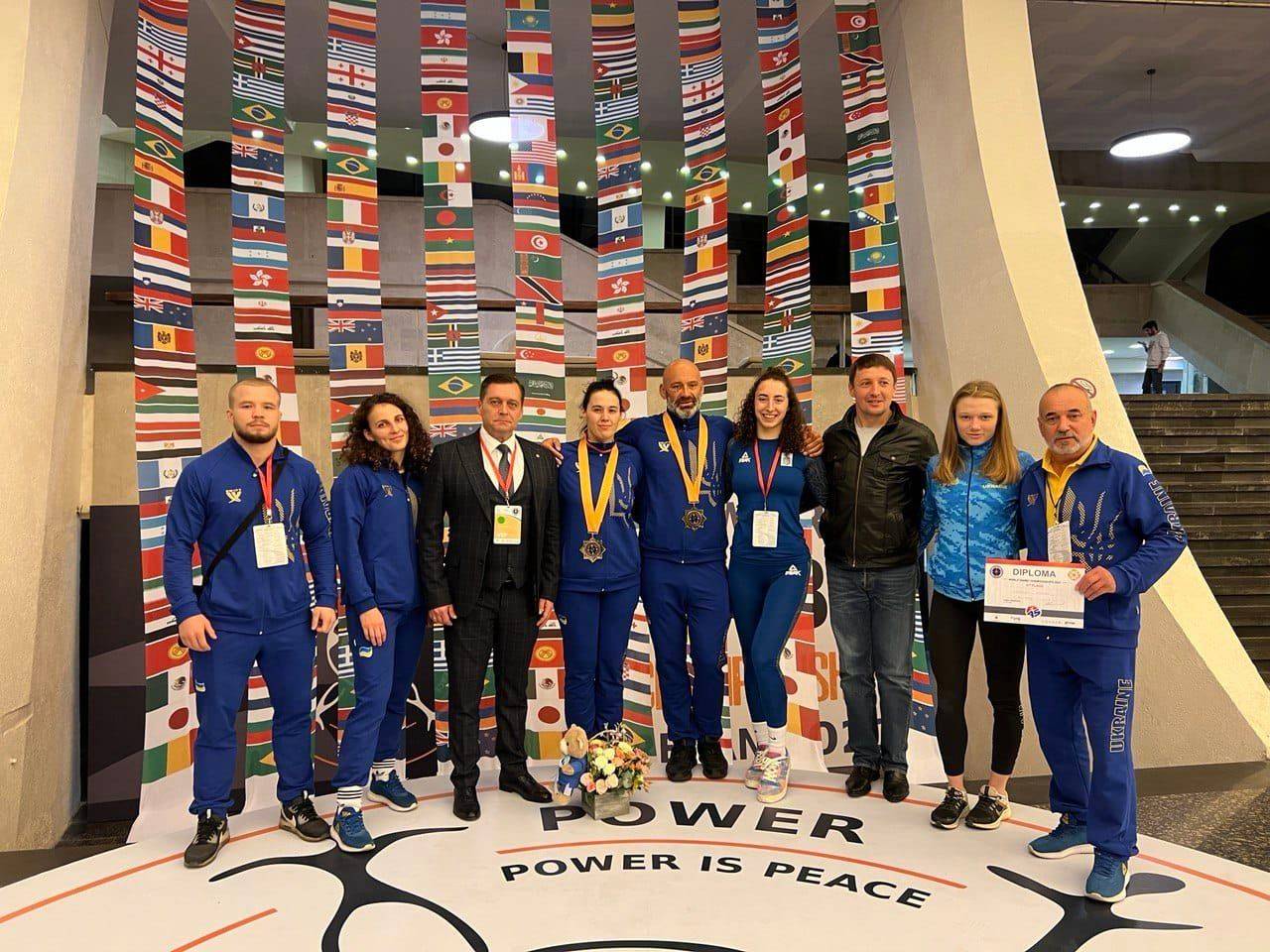 Украина с двумя медалями завершила чемпионат мира по самбо