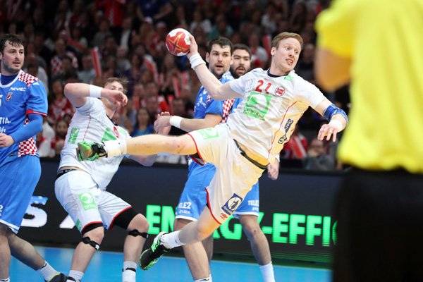 Норвегия стала соперником Франции в финале чемпионата мира