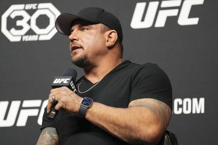 Колишній чемпіон UFC назвав слабкість Джона Джонса