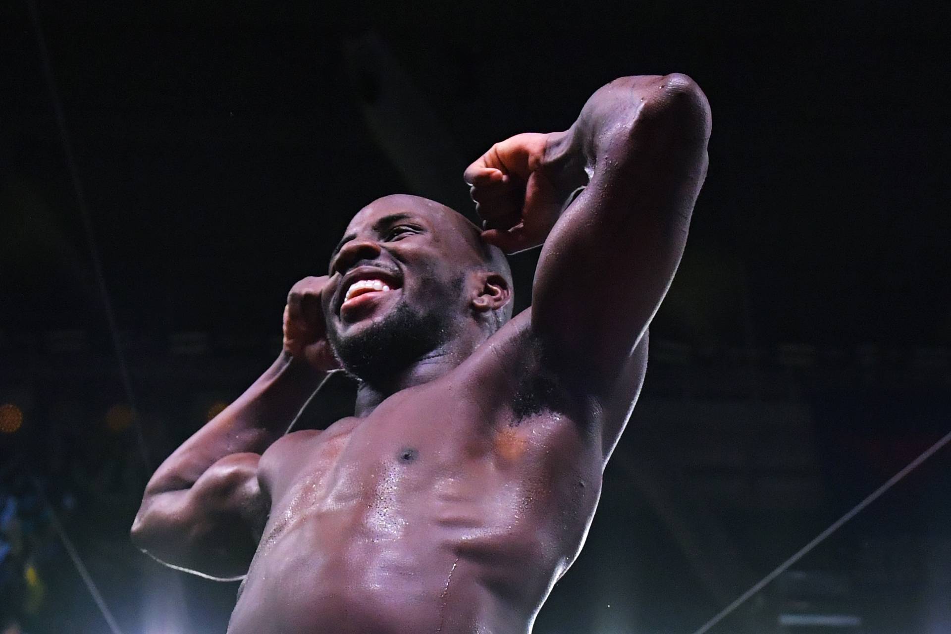 Экс-чемпион мира: «Не считаю Лопеса явным лидером легкого веса»