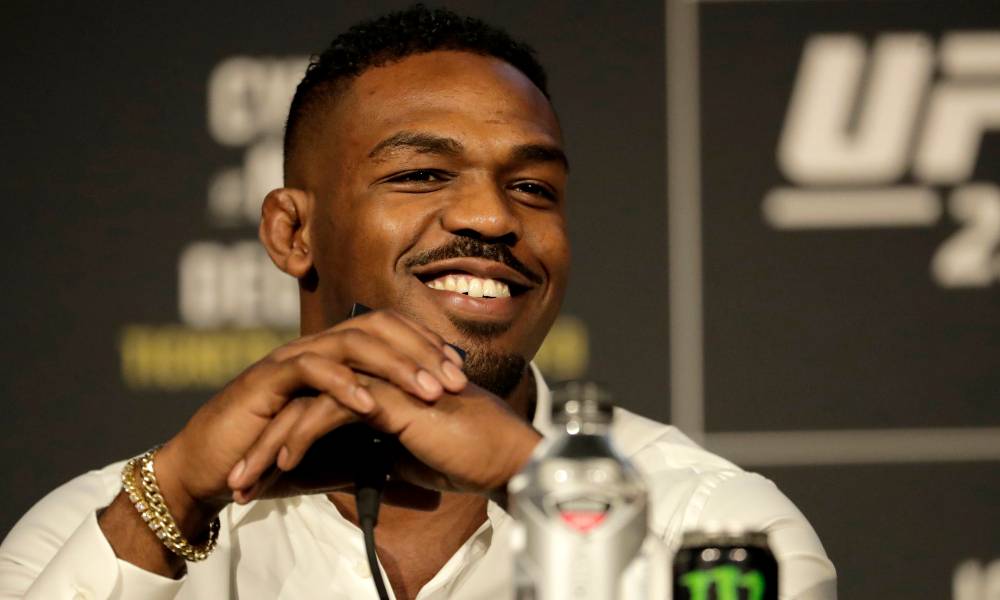 Вице-президент UFC: «У Джонса обнаружили допинг в августе, сентябре и декабре»