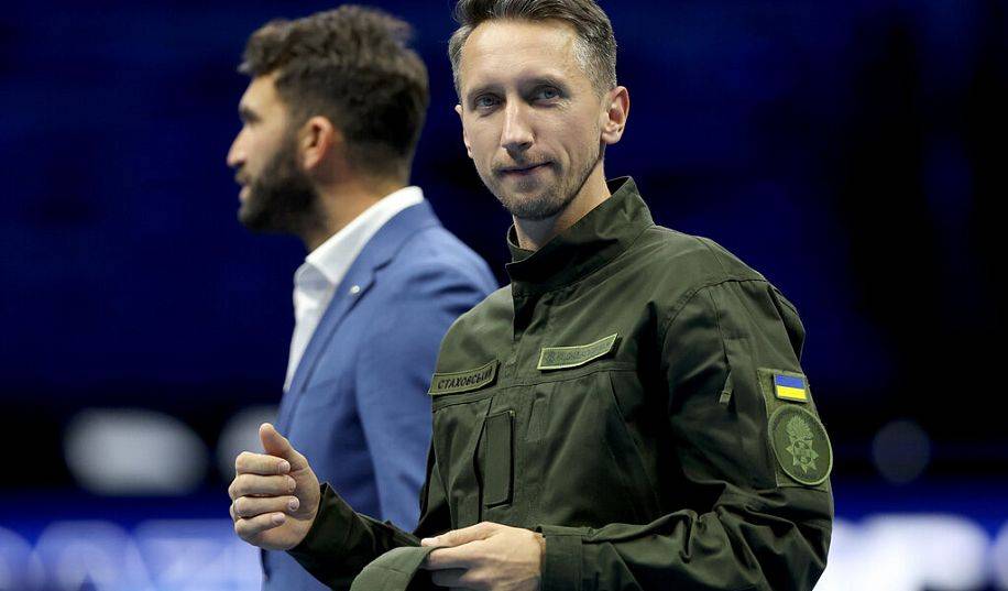 «Росіяни, йдіть нах** і дайте нам спокій». Стаховський відреагував на черговий обстріл України рашистами