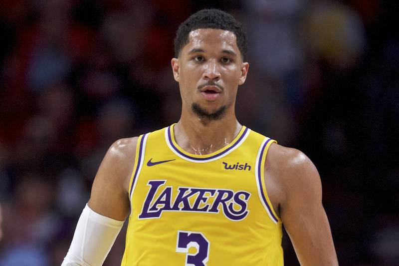 «F*ck this game». Бывший одноклубник Михайлюка уничтожил клавиатуру после проигрыша в Call of Duty