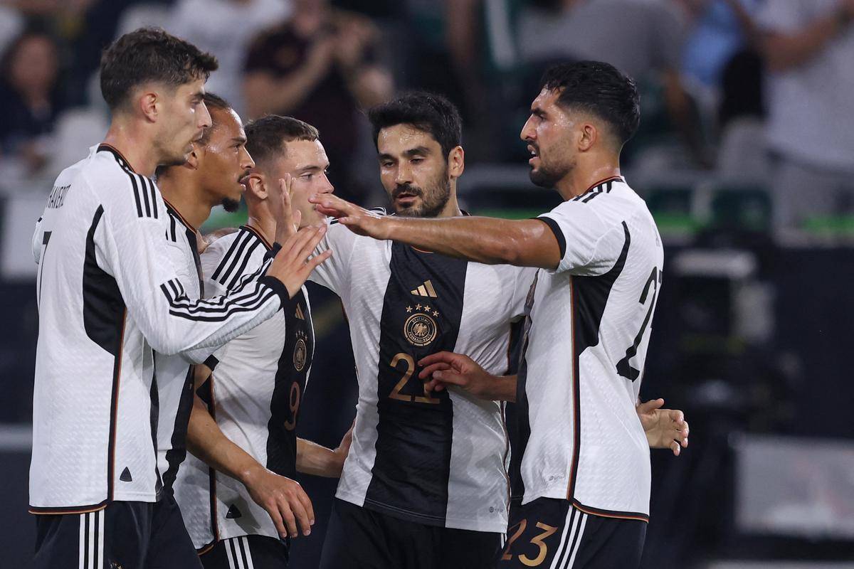 Германия завершит сотрудничество с Adidas спустя 70 лет
