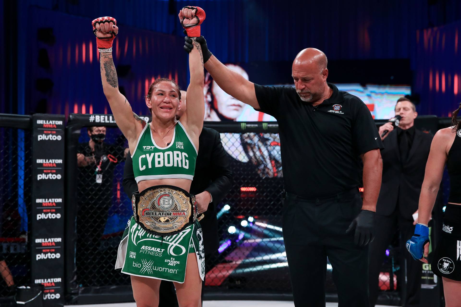 Поєдинок Сайборг - Кавана стане головною подією турніру Bellator 271