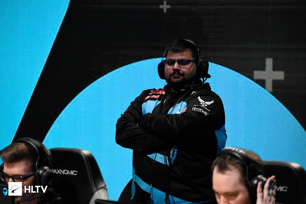 CS:GO. Valens снова занял пост тренера Cloud9