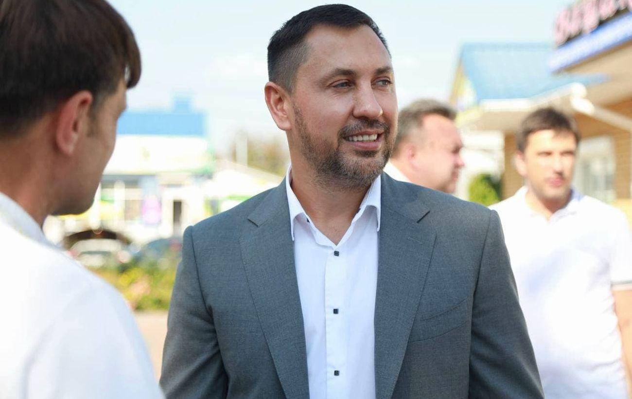 Віце-президент ФБУ: « Анатолій Ломаченко буде мозковим центром в кутку Усика в його бою з Джошуа »