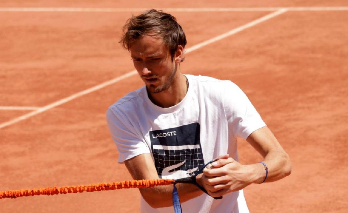 Медведев: «Мне нравятся условия на Roland Garros в этом году, пока все отлично»