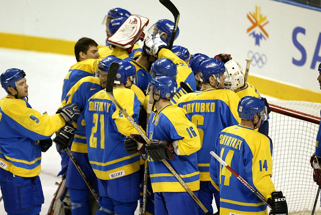 Це була наша перша перемога на Олімпіаді! Сьогодні 21 рік історичному успіху українського хокею