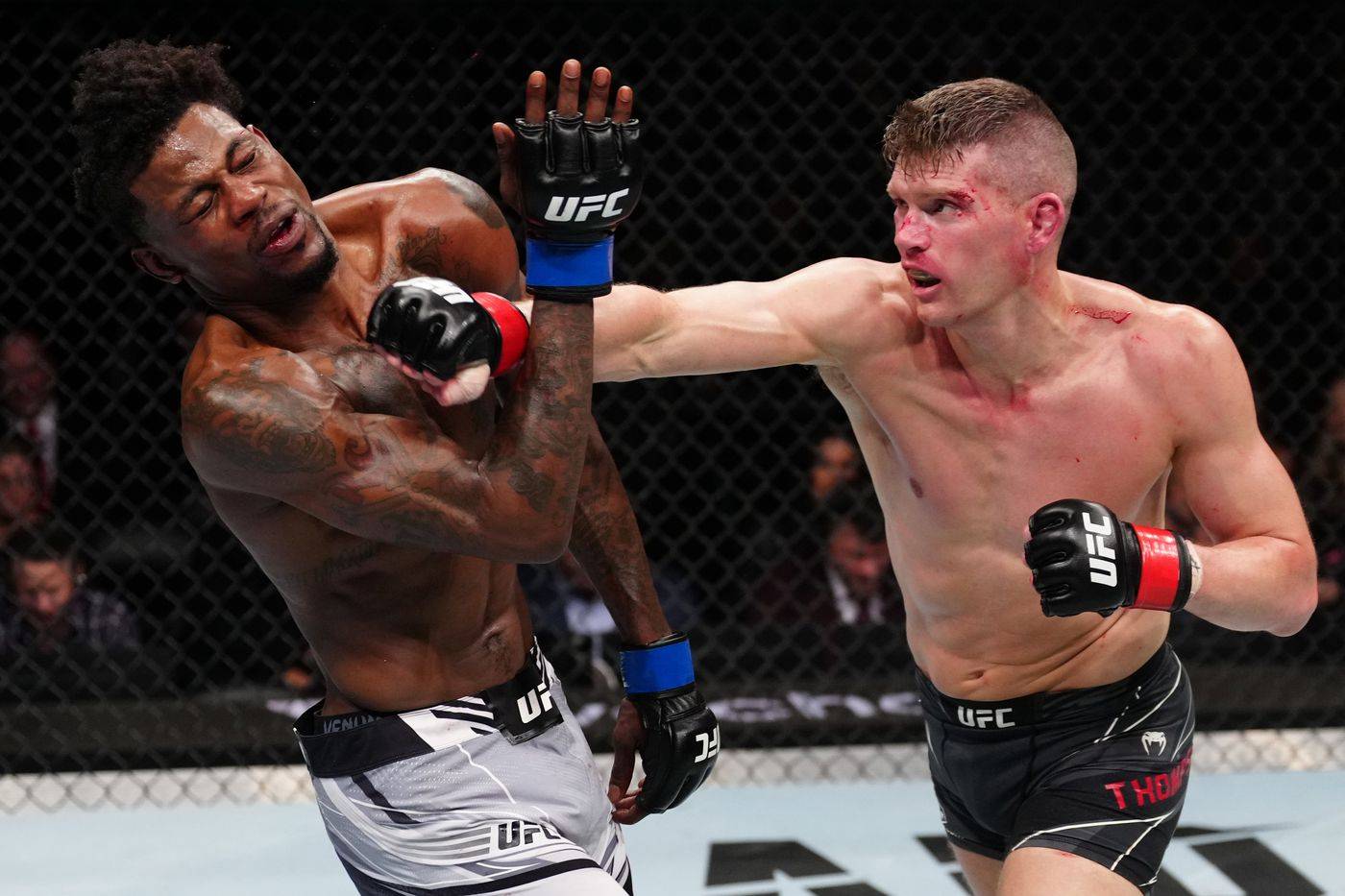 UFC on ESPN 42: Томпсон побив Холланда, а також перемоги Долідзе і Дос Аньоса