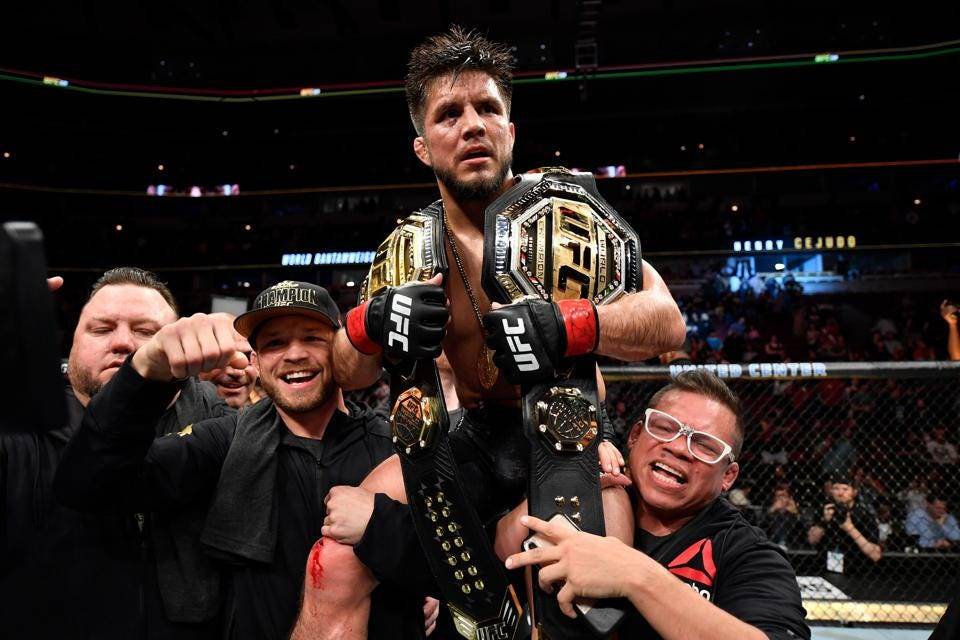 Сехудо готов подраться с женой президента UFC