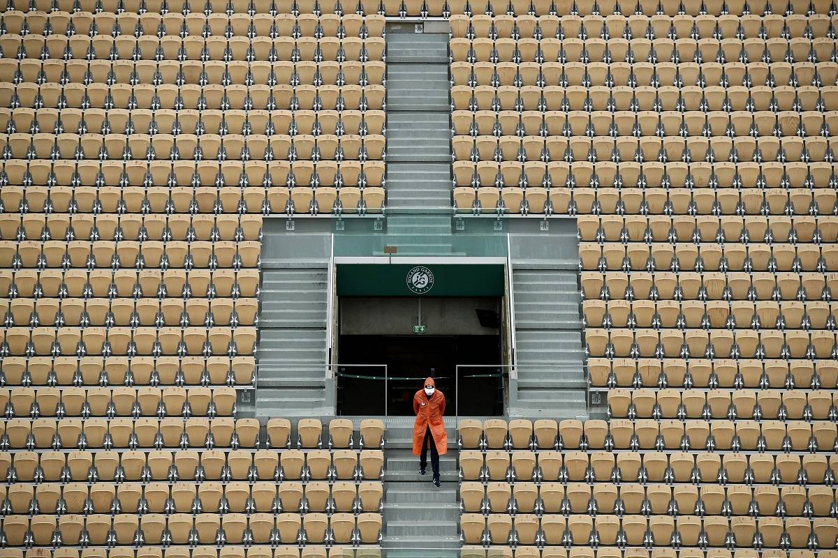 Стали відомі обмеження по глядачам на Roland Garros