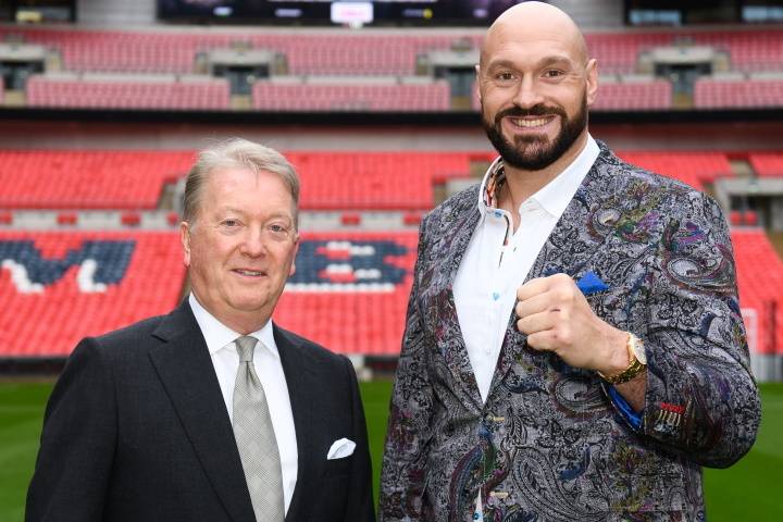 Фьюри планирует открыть менеджерскую компанию