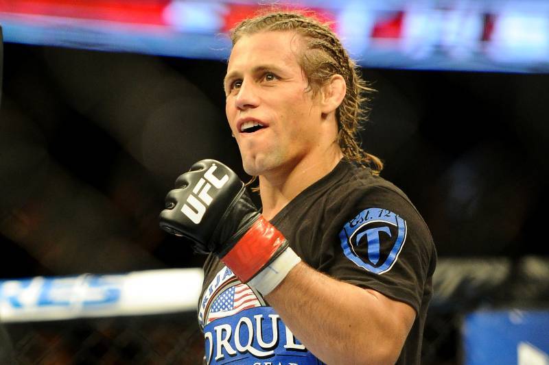 Биспинг: «Дайте Фэйберу титульный поединок»