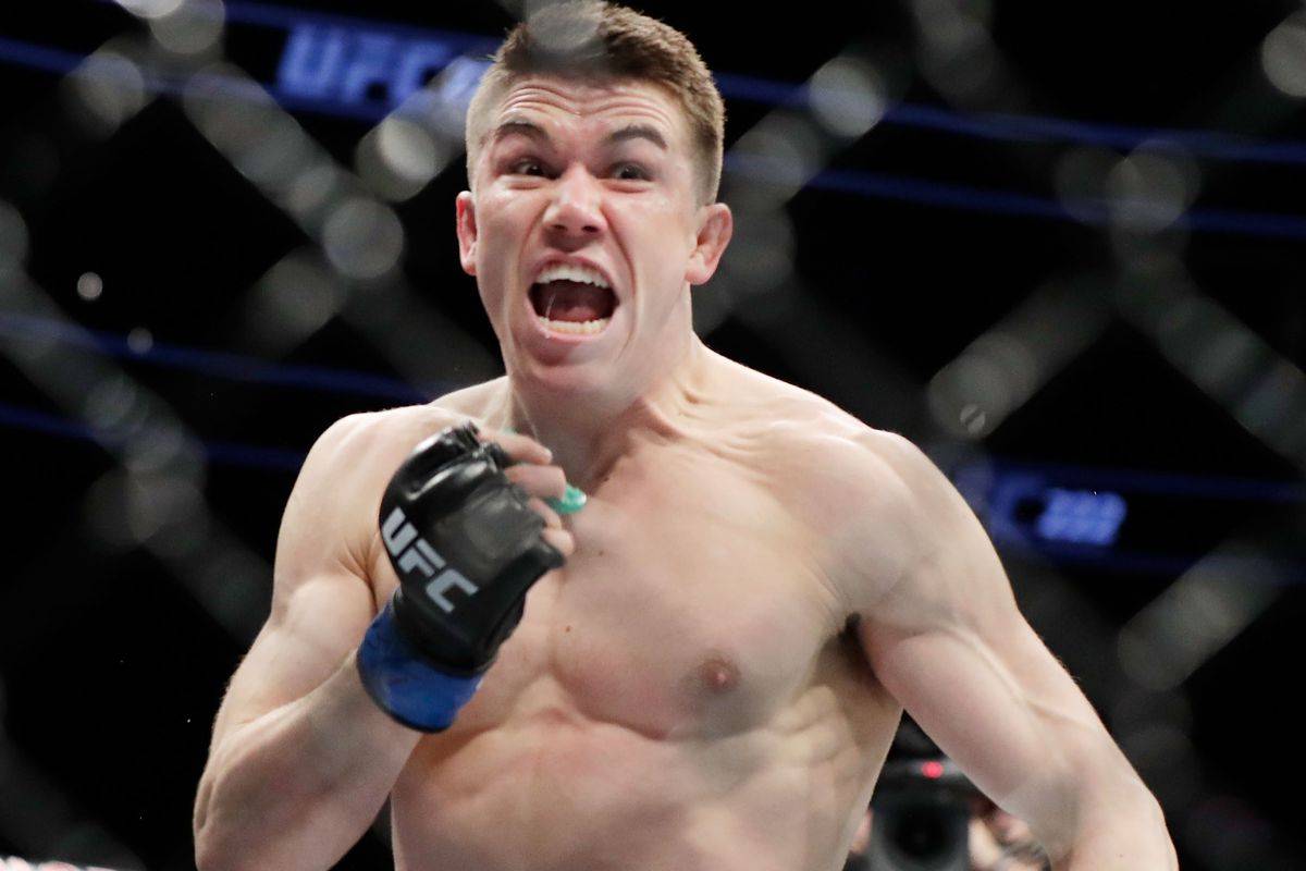 Боєць UFC: «Я відчував себе сильним, але мій член не працював протягом трьох місяців»