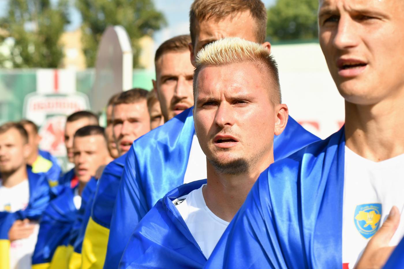 Лише в 30 років він, фактично, дебютував в УПЛ. Вже в другій грі забив і асистував проти «Динамо»