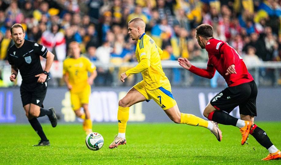 Український тренер пояснив, у чому Мудрик може бути сильнішим за зірку Серії А